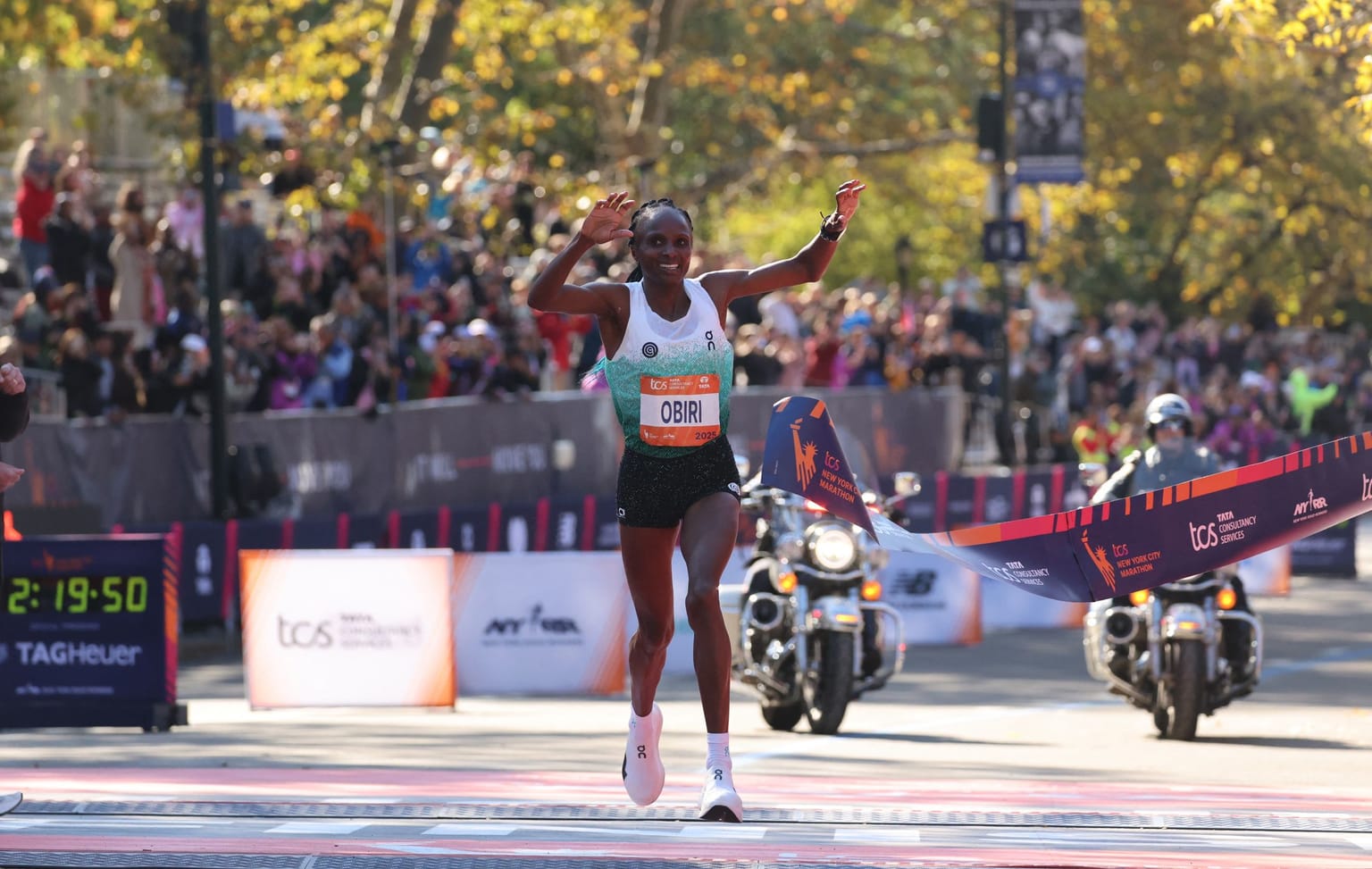Obiri and Kipruto to defend New York City Marathon titles:

Kenya’s Hellen Obiri and Benson Kipruto will defend their TCS New York City Marathon titles against formidable fields when the World Athletics Platinum Label road race returns on 1 November.