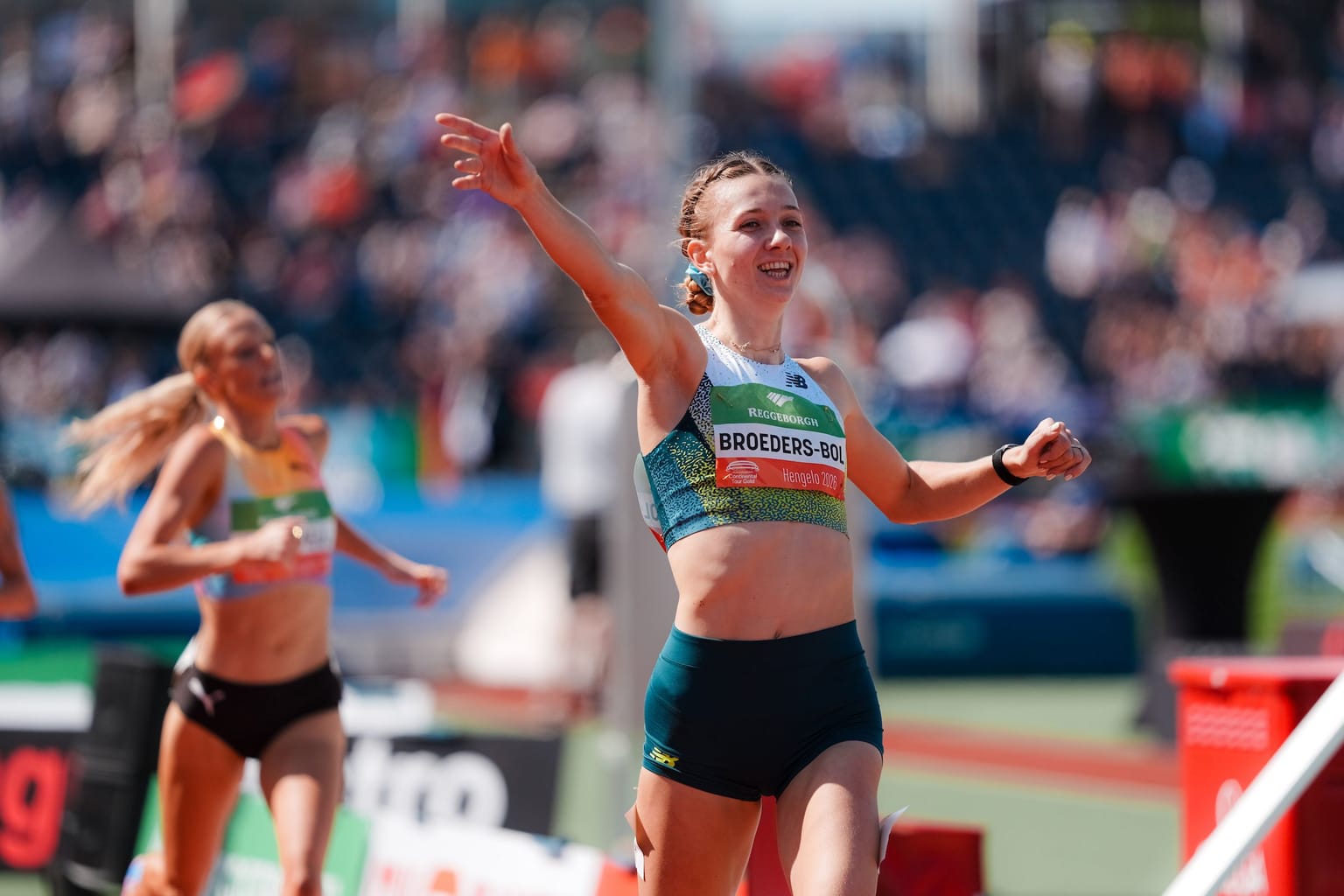 Broeders-Bol and Laros clinch Dutch 800m double in Hengelo:

Niels Laros and Femke Broeders-Bol delighted home fans at the FBK Games