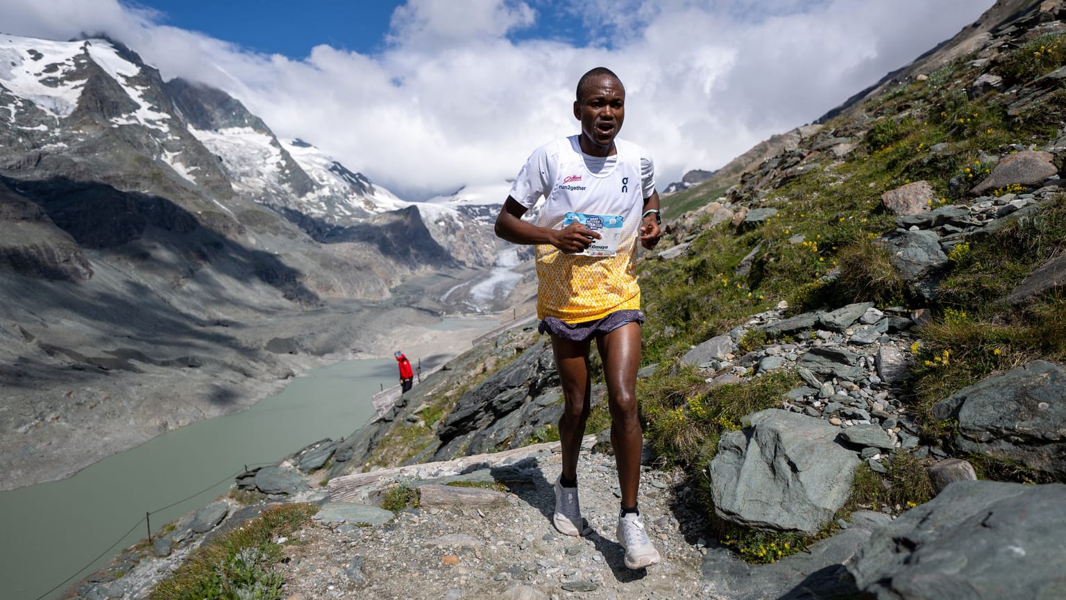 Atuya and Gitonga lead Kenyan podium sweeps at Grossglockner Mountain Run:

Richard Omaya Atuya and Ruth Gitonga Mwihaki claimed victory at the Grossglockner Mountain Run in Austria, leading Kenyan podium sweeps at the eighth race of the WMRA Mountain Running World Cup