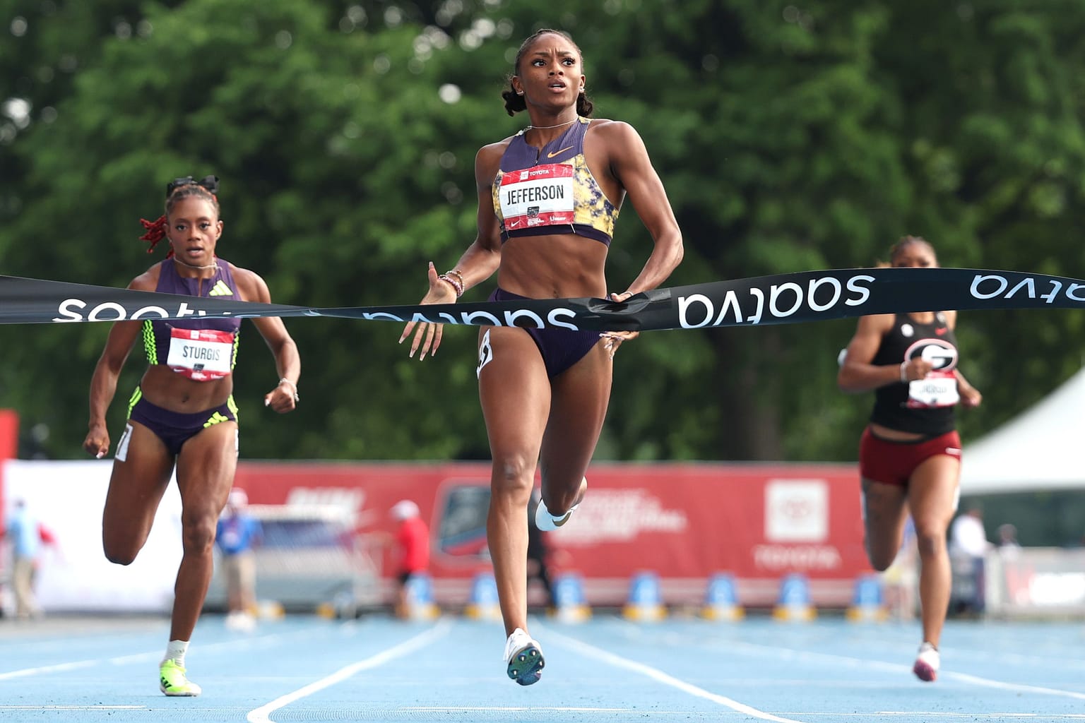 Jefferson-Wooden speeds to 21.69 at US Championships:

Melissa Jefferson-Wooden came within 0.01 of her lifetime best to produce the standout performance on the final day of the US Championships