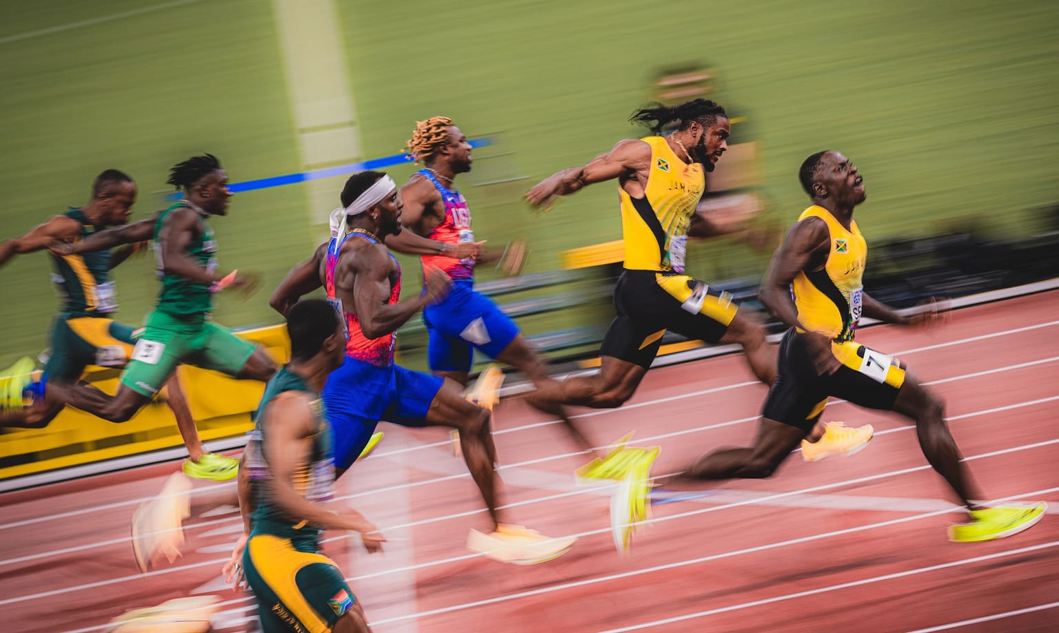 The science of sprinting:

World Athletics goes inside the numbers behind the disciplines on the Ultimate Championship programme. This time the spotlight is on the 100m.