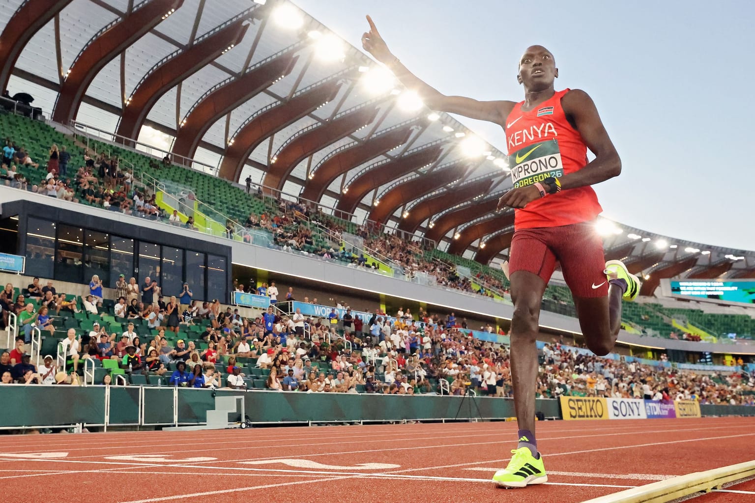 Kiprono and Deleon break championship records in Oregon:

Championship records were set by Emmanuel Kiprono and Jayden Deleon on the third evening of the World Athletics U20 Championships Oregon 26