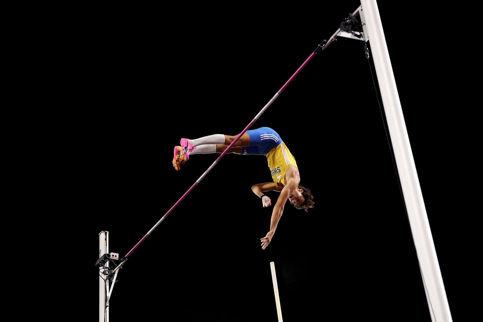 Duplantis breaks championship record as Hunt makes history in Birmingham:

Mondo Duplantis brought the European Championships in Birmingham to a spectacular conclusion on Sunday