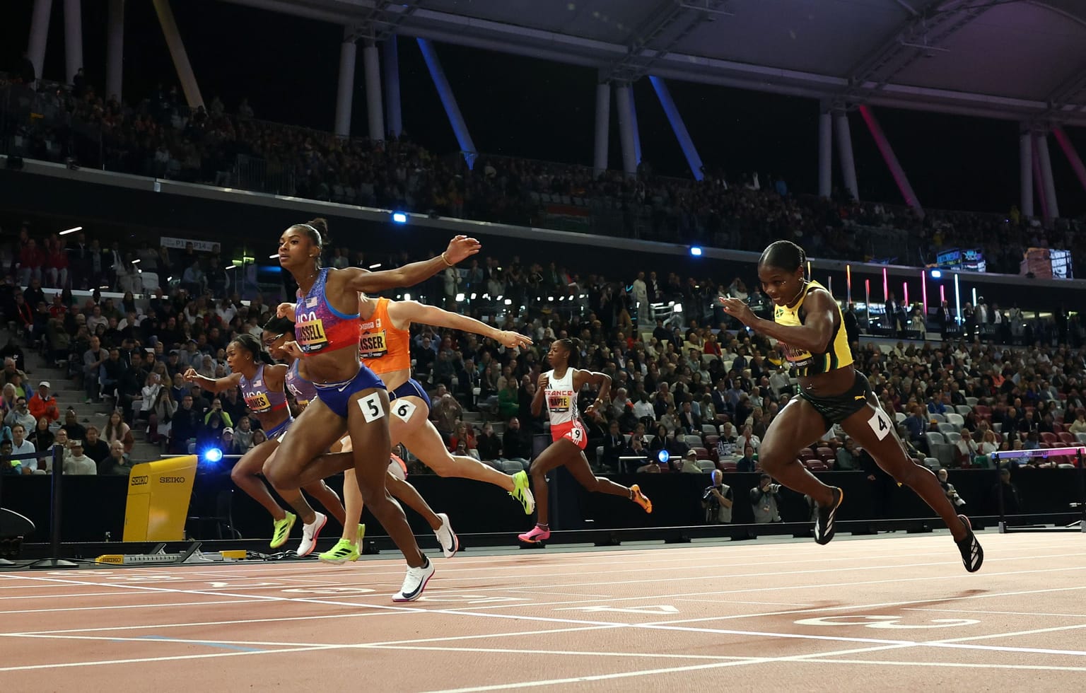 Russell maintains reign to take 100m hurdles title in Budapest:

Masai Russell capped a sensational season by winning the 100m hurdles at the World Athletics Ultimate Championship Budapest 26
